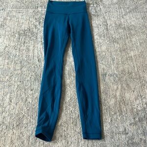 Lululemon Wundertrain blue legging size 2